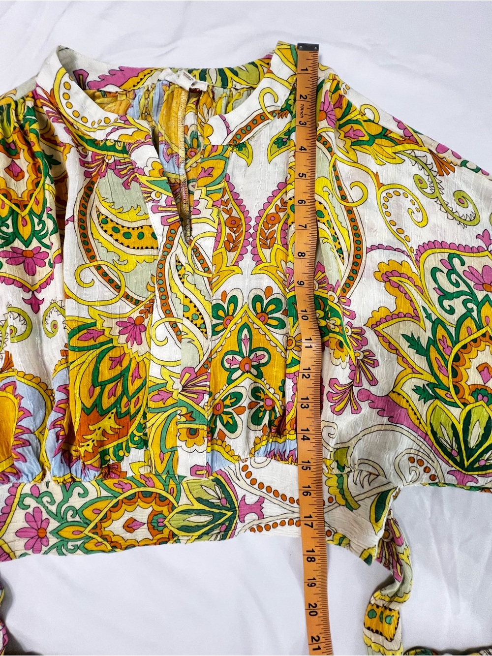 Haute Hippie Paisley faux wrap tie front Crop Top - Yellow, Green & Pink boho M - Picture 4 of 10